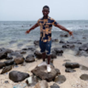 Meet your Posher, Hélio domingos